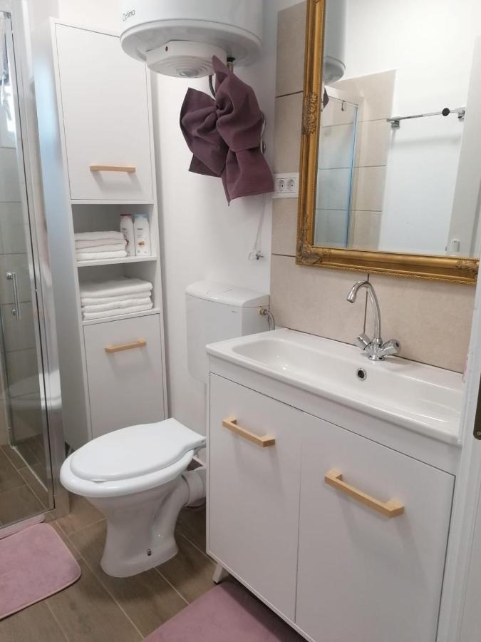 Appartamento Casa Anna&Criss Orşova Esterno foto