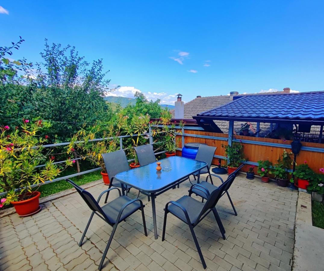 Appartamento Casa Anna&Criss Orşova Esterno foto